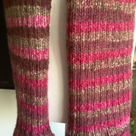 Knitted Striped Rectangular Fringed Scarf - Picture 6 of 10